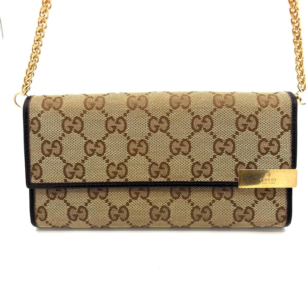 Gucci Brown Wallet with‎ Iconic Monogram Wallet on chain
